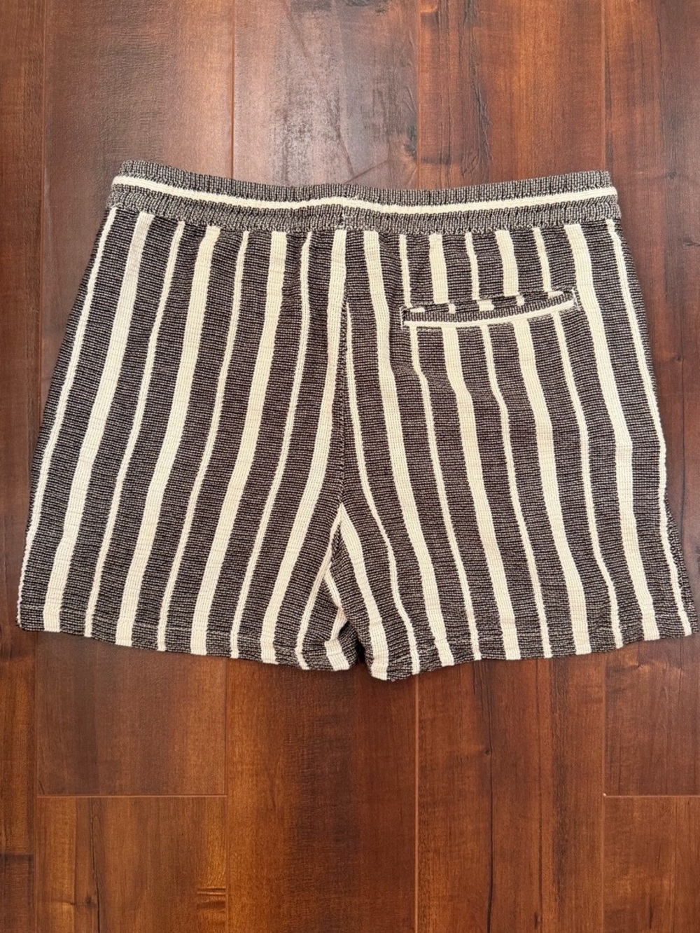 H&M Striped Shorts - Picture 2 of 3